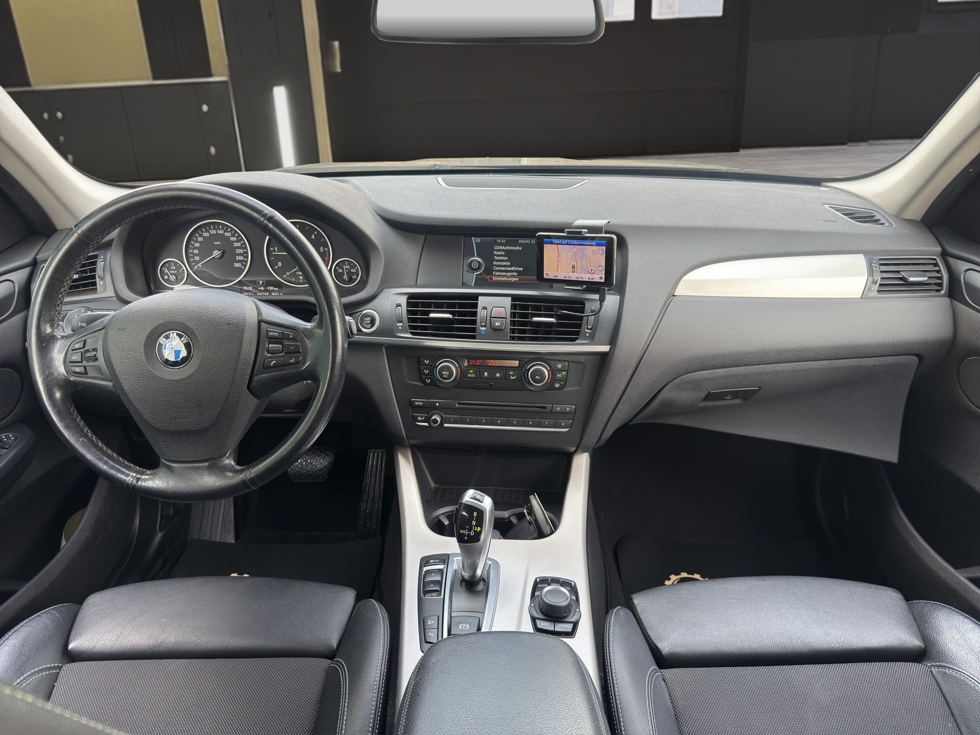 BMW X3 xDrive 20d Steptronic-image-10