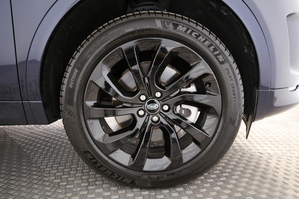 LAND ROVER Discovery Sport 1.5 T 300e R-Dynamic SE-image-14