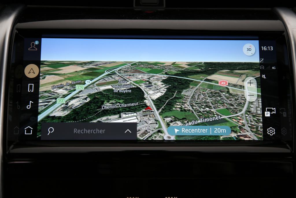 LAND ROVER Discovery Sport 1.5 T 300e R-Dynamic SE-image-7