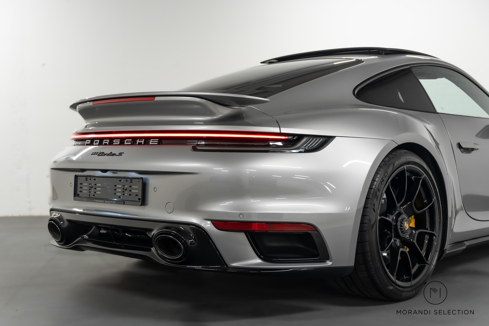 PORSCHE 911 Coupé 3.7 Turbo S PDK-image-4