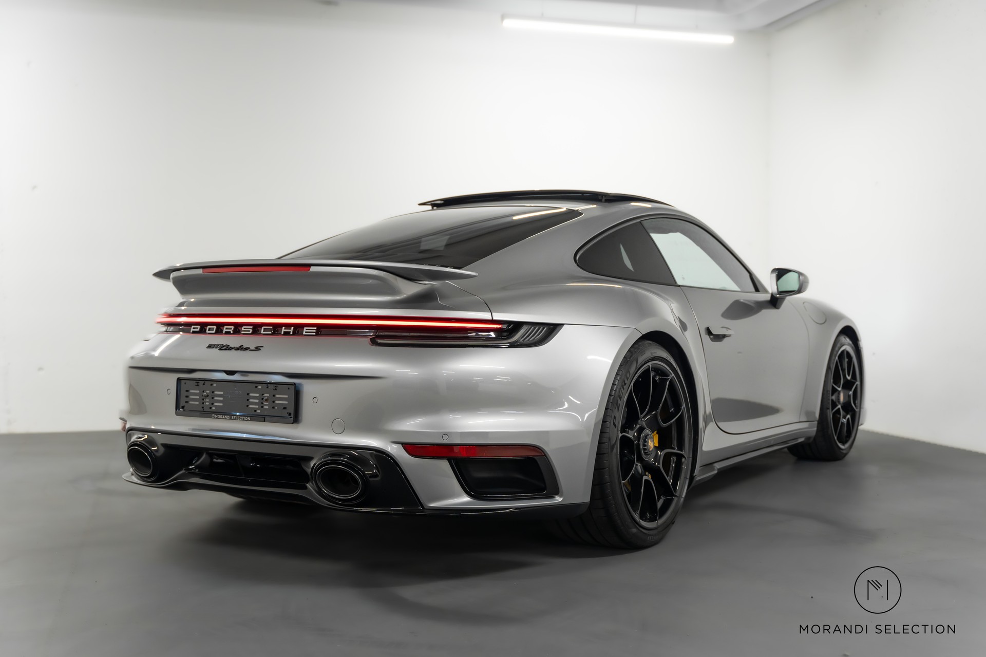 PORSCHE 911 Coupé 3.7 Turbo S PDK-image-2