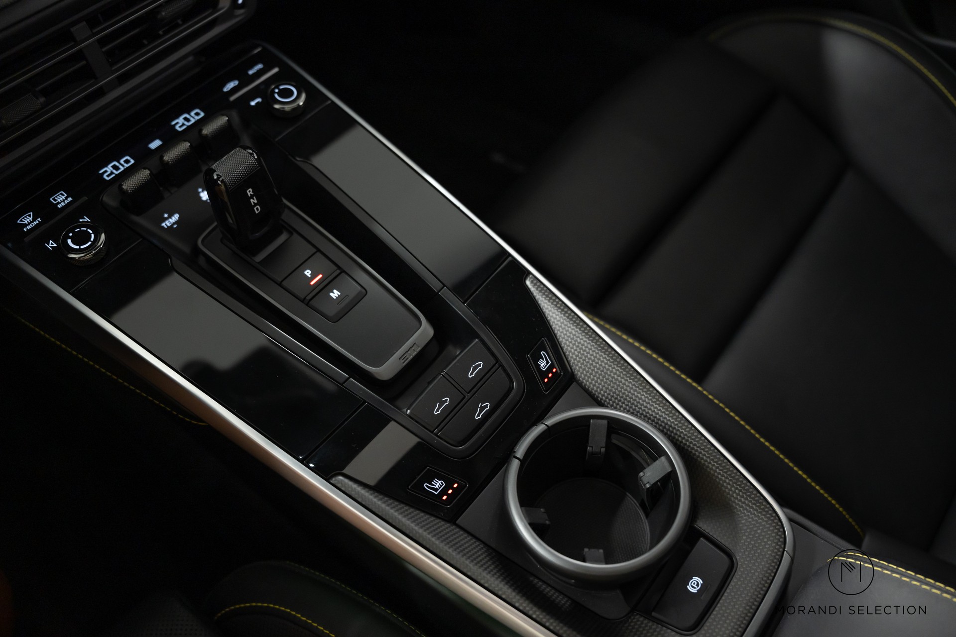 PORSCHE 911 Coupé 3.7 Turbo S PDK-image-26