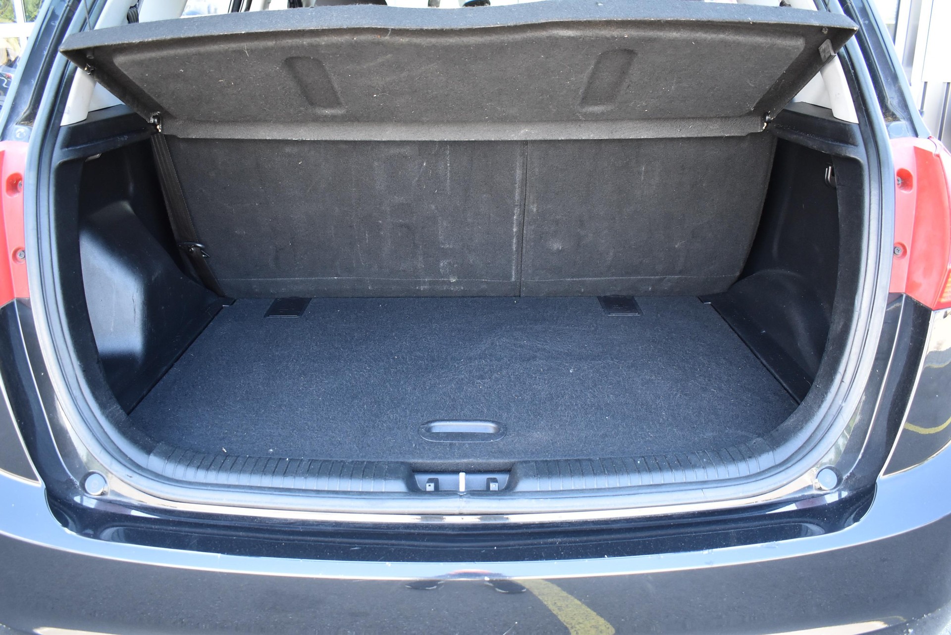 KIA Venga 1.4 CVVT Seven-image-13