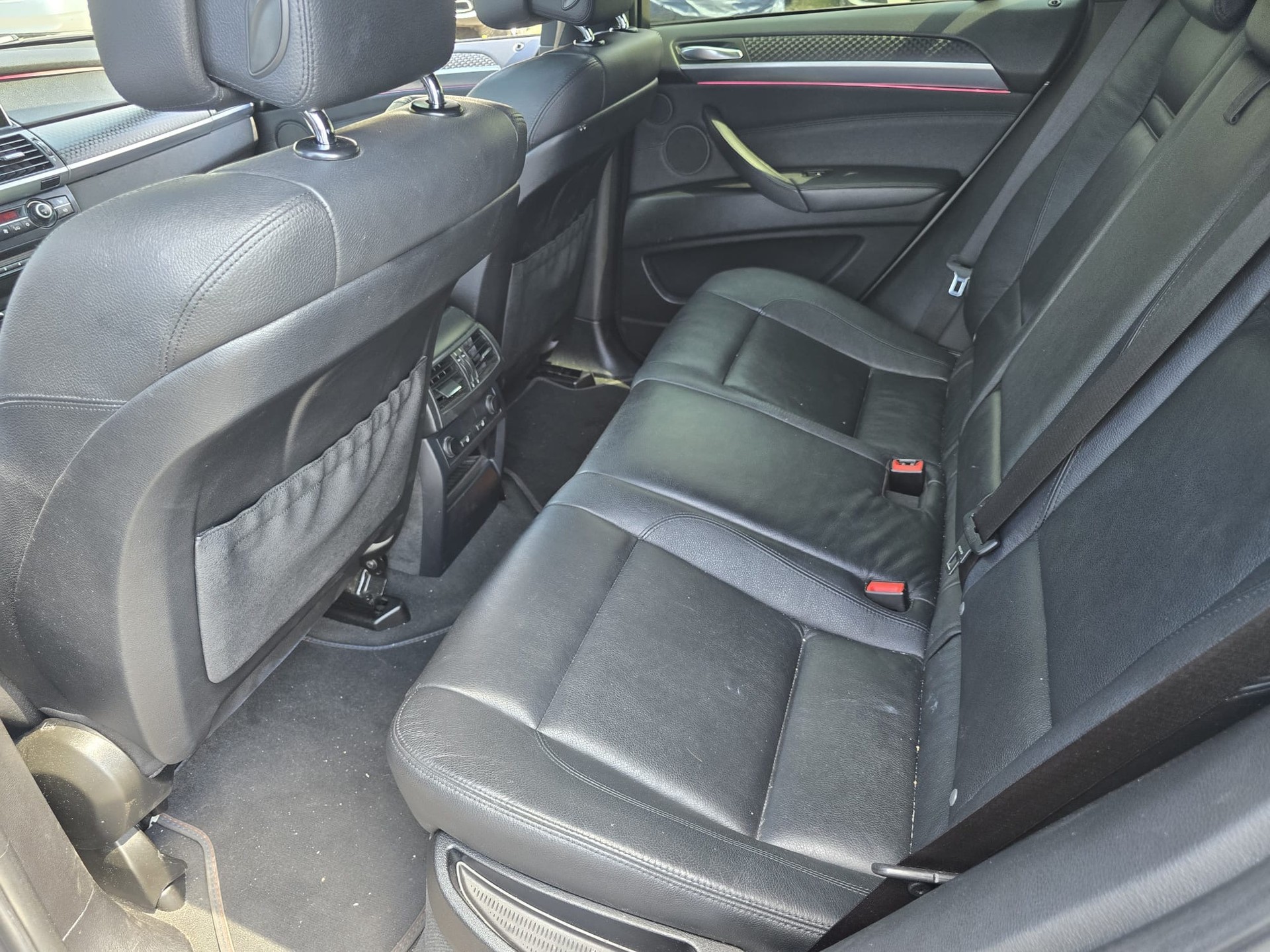 BMW X6 xDrive 40d Steptronic M-Paket-image-15