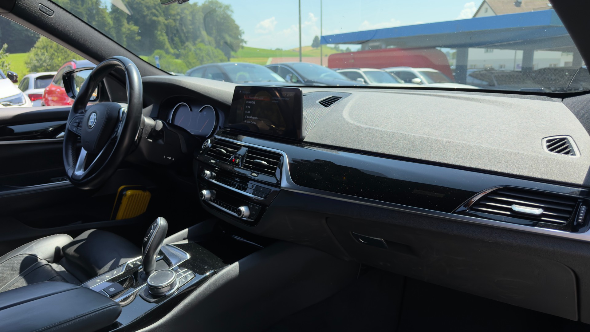 BMW 630d GT xDrive Sport Line Steptronic-image-15