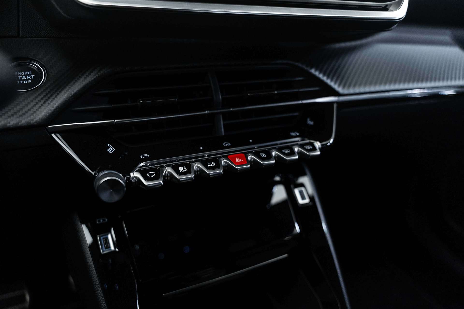 PEUGEOT 2008 1.2 PureTech GT Automat-image-24