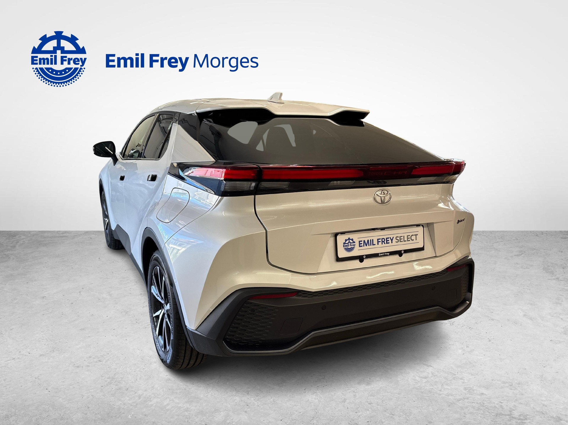 TOYOTA C-HR 2.0 HEV Trend 4x4-image-2