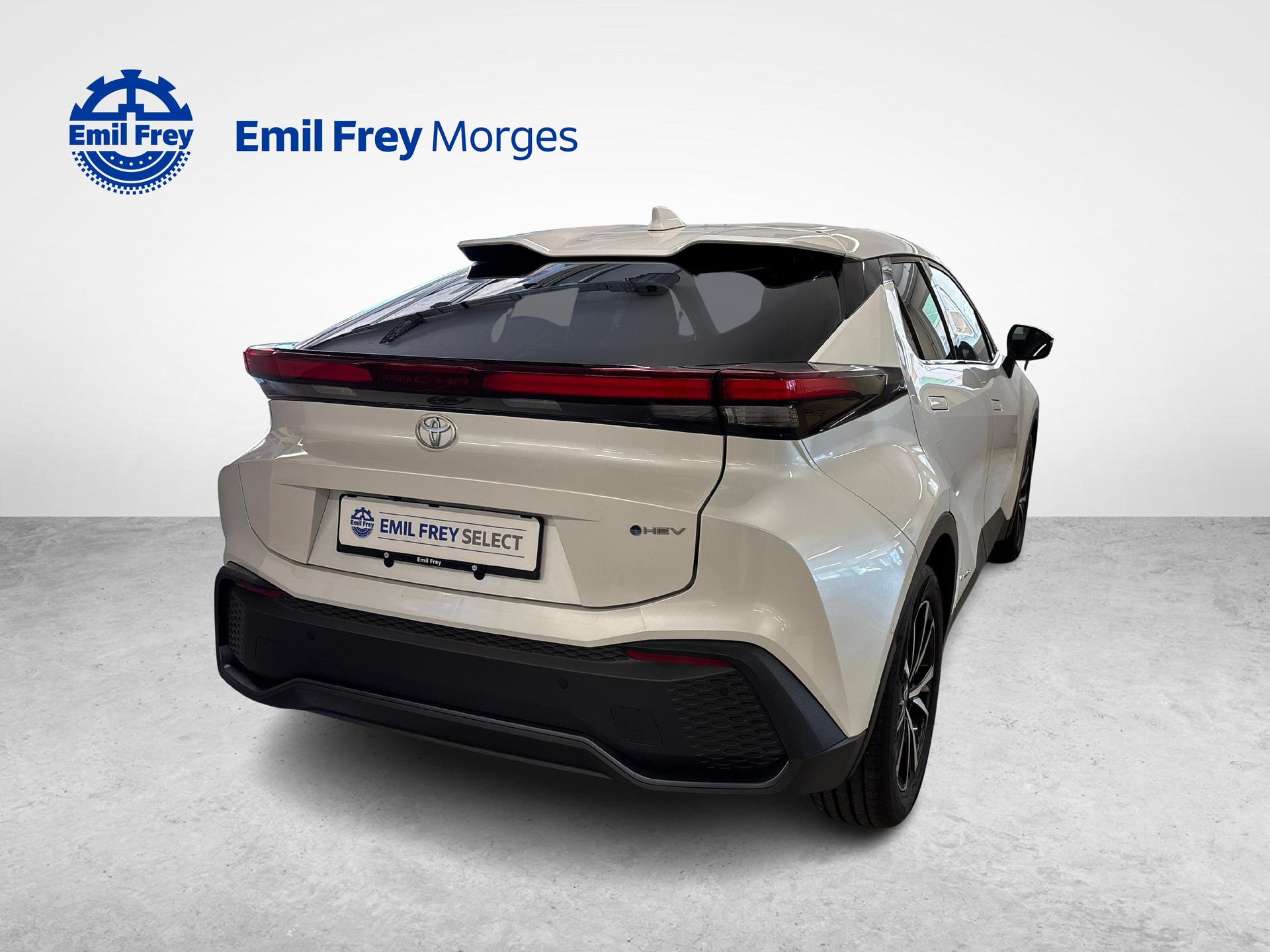 TOYOTA C-HR 2.0 HEV Trend 4x4-image-2