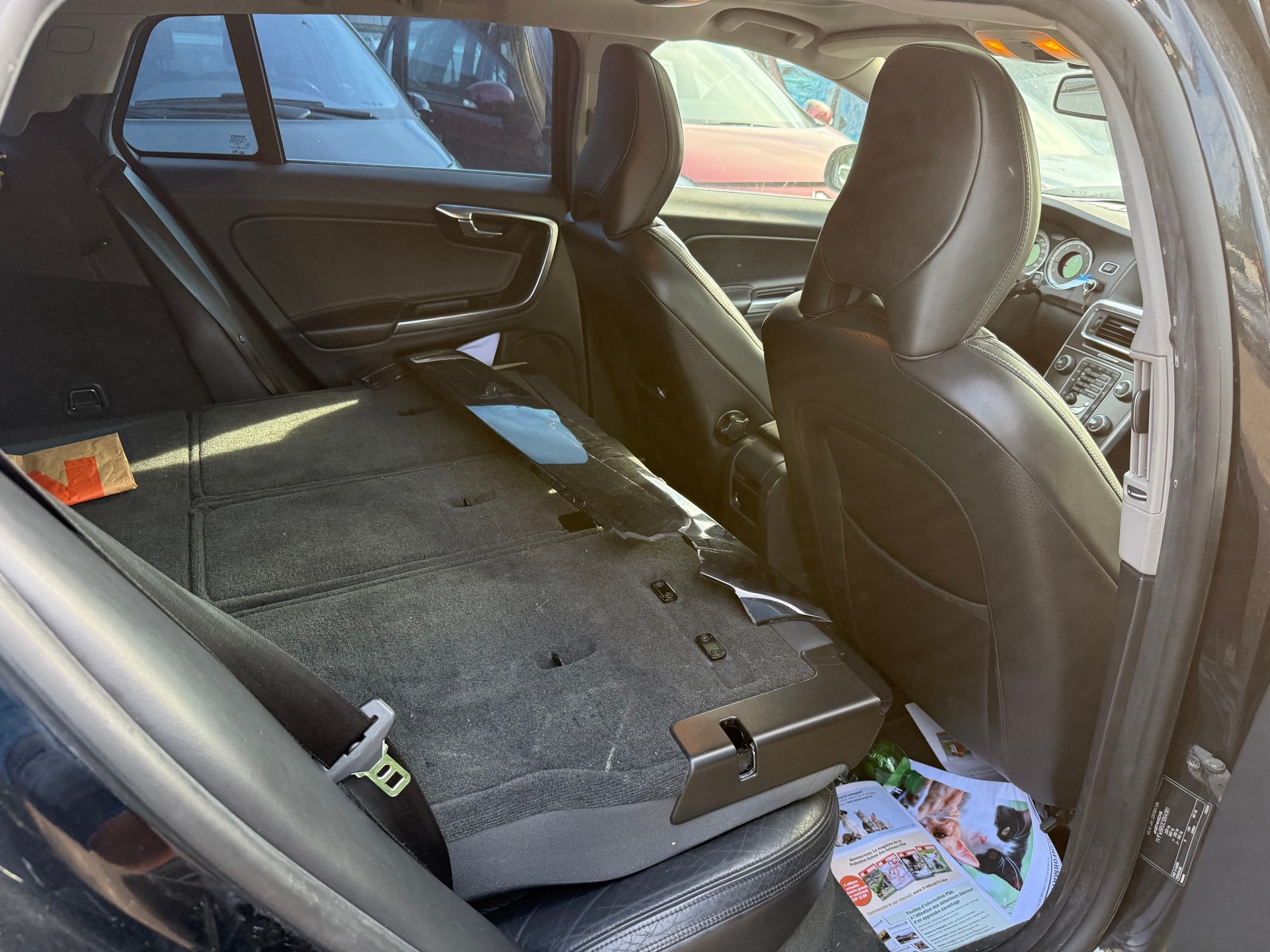 VOLVO V60 D3 Momentum Geartronic-image-8
