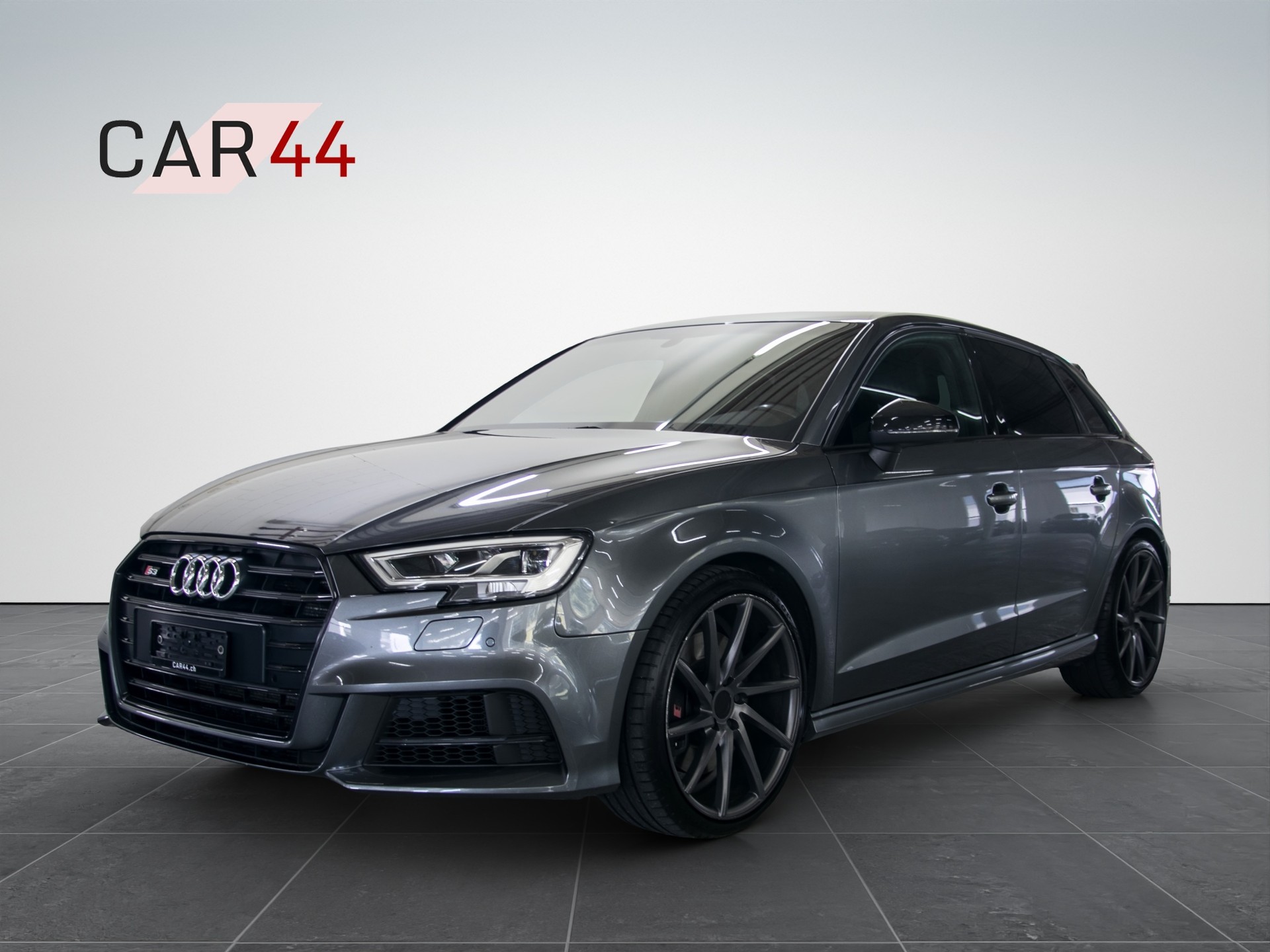 AUDI S3 Sportback 2.0 TFSI quattro S-tronic-image-0