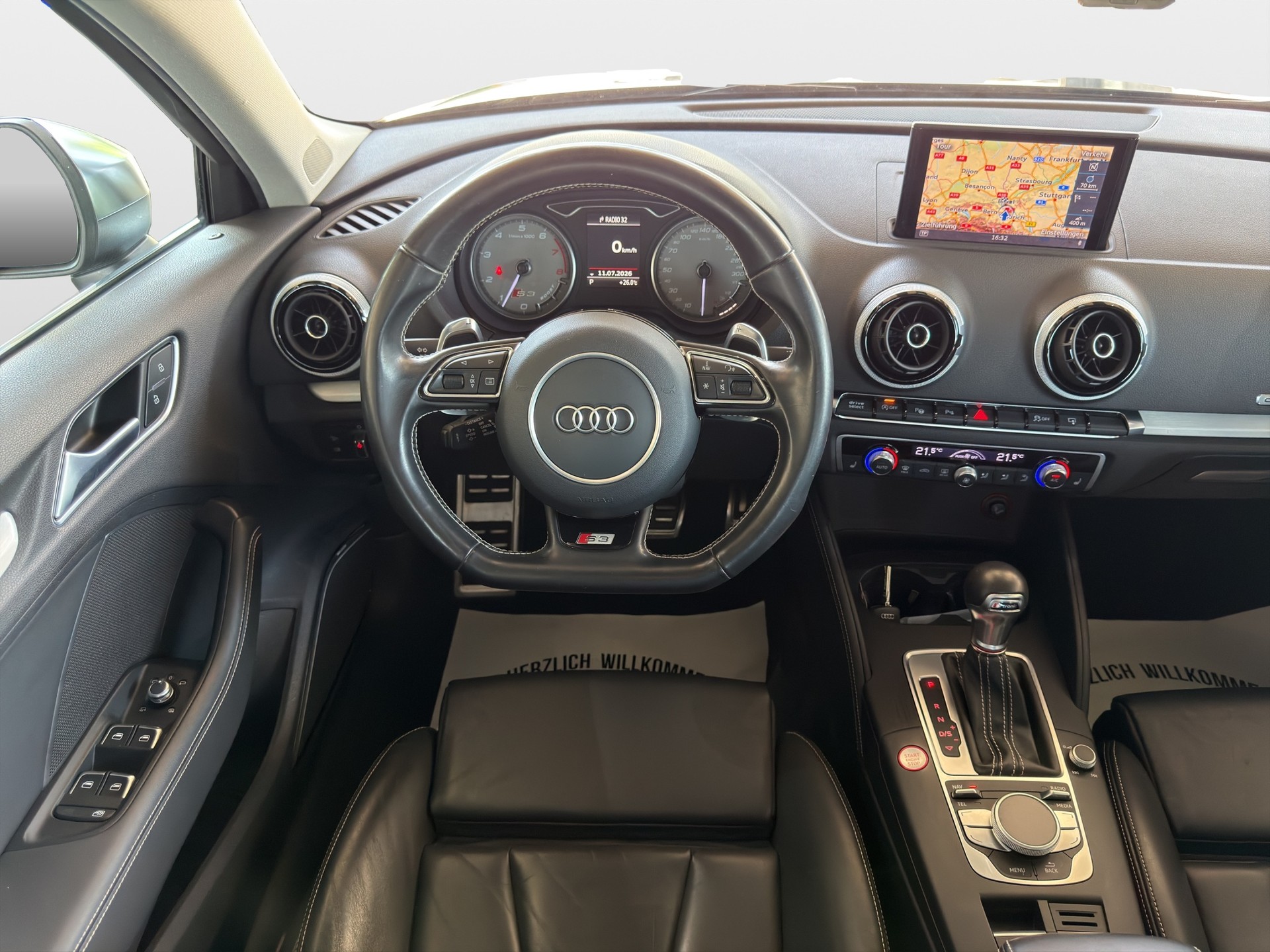 AUDI S3 Sportback 2.0 TFSI quattro S-tronic-image-10