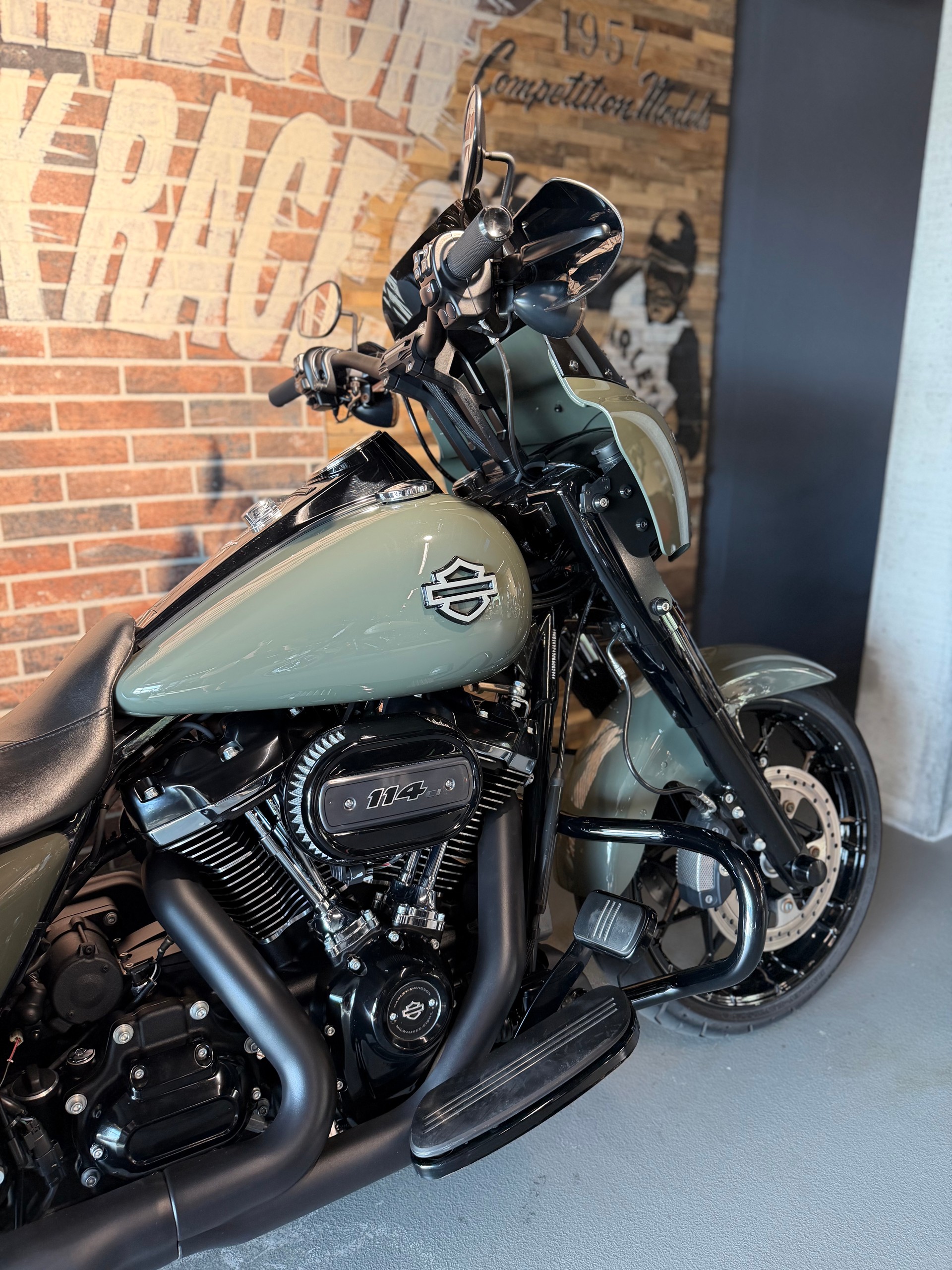 HARLEY-DAVIDSON FLHRXS Road King Special 114-image-8