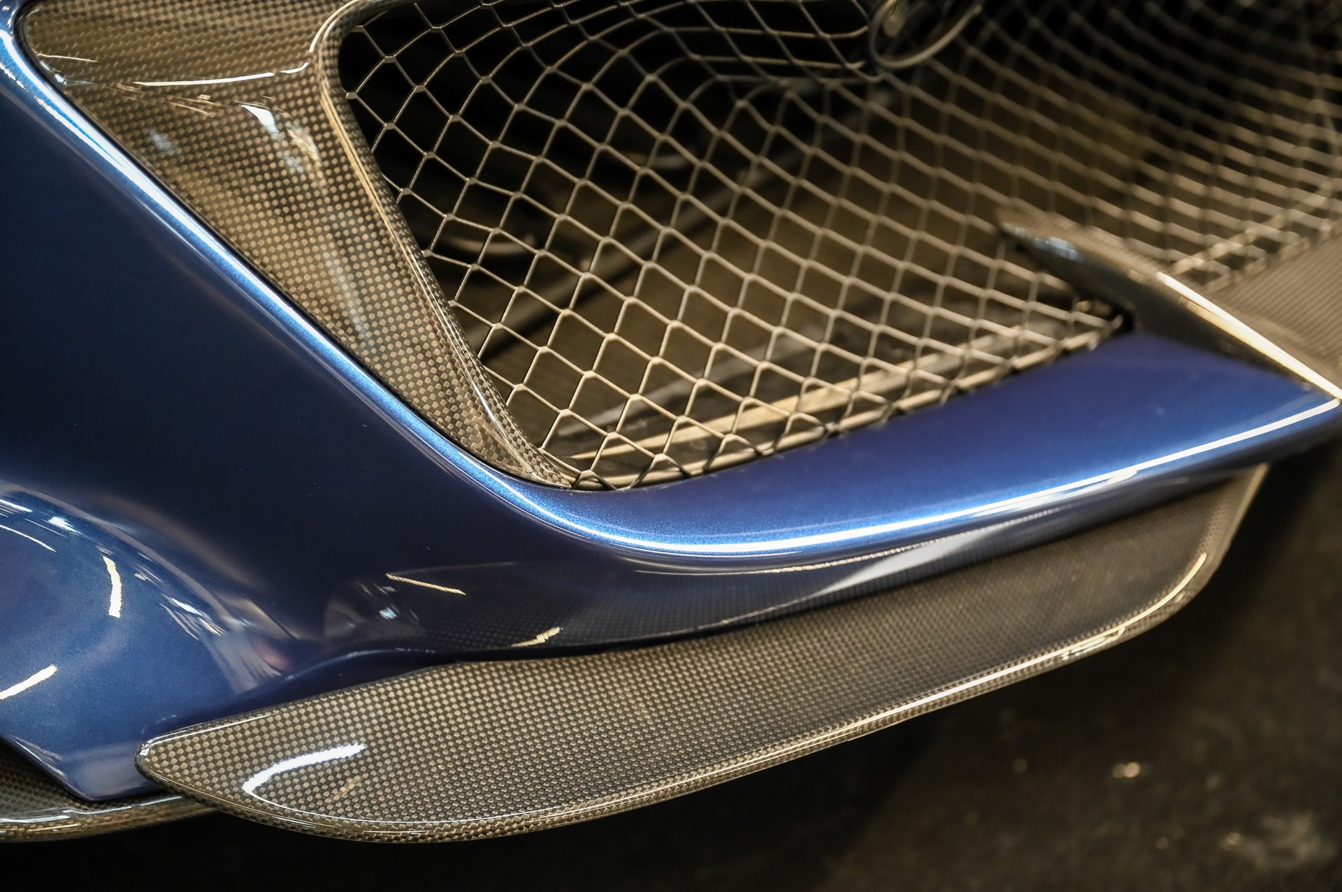 FERRARI 488 Pista Spider-image-28
