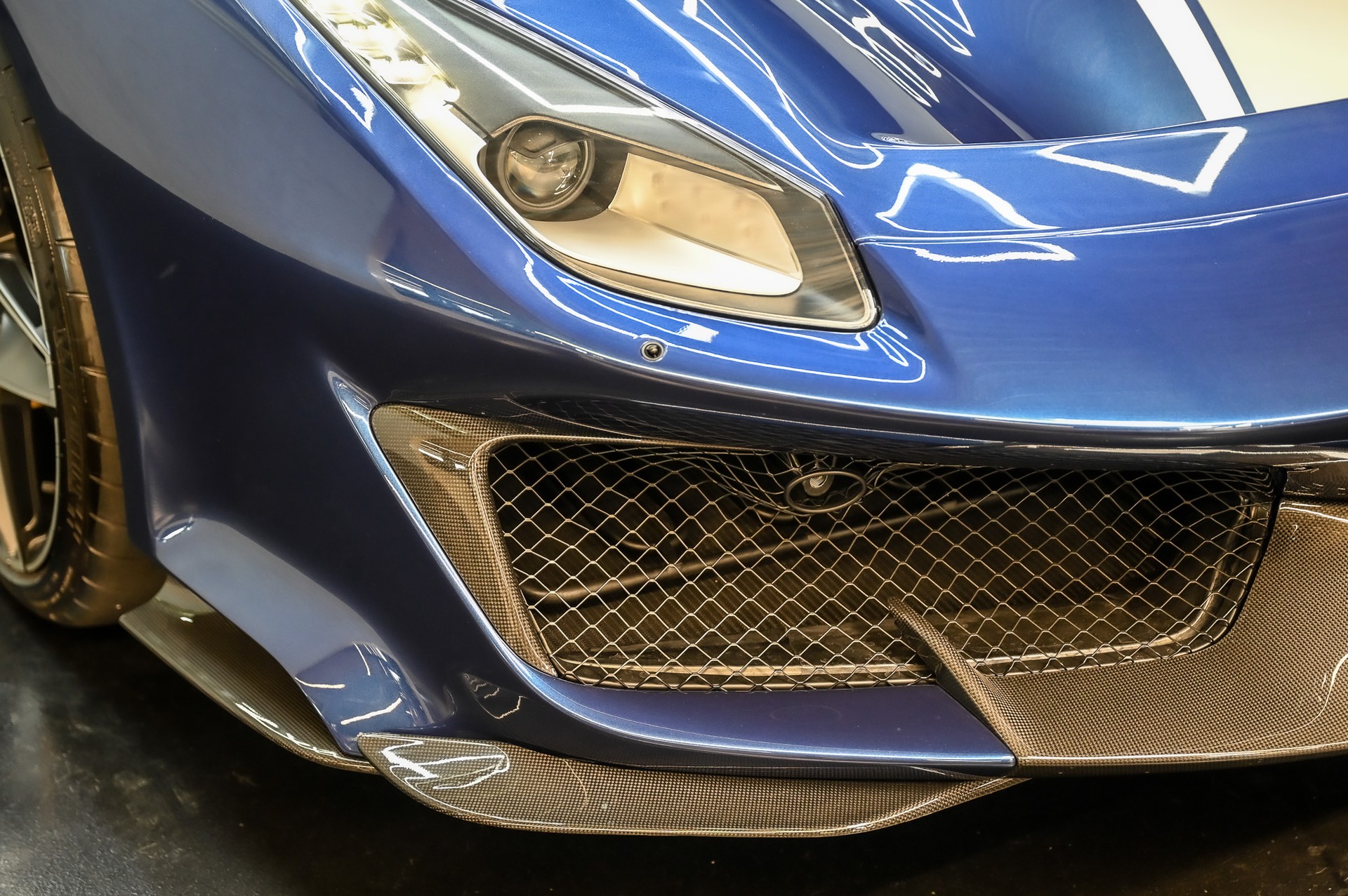 FERRARI 488 Pista Spider-image-26