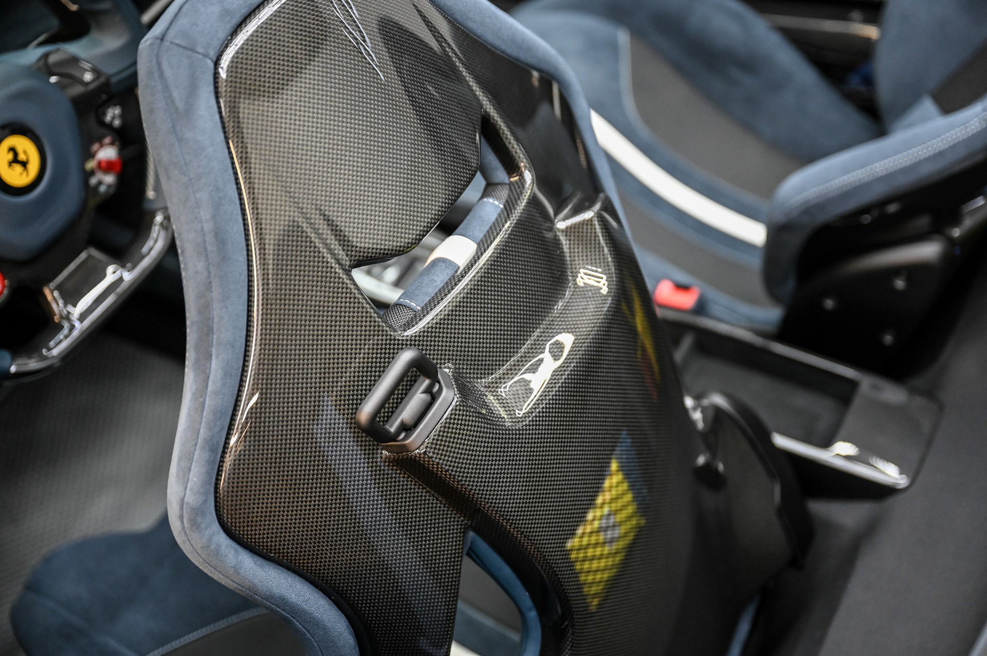 FERRARI 488 Pista Spider-image-43