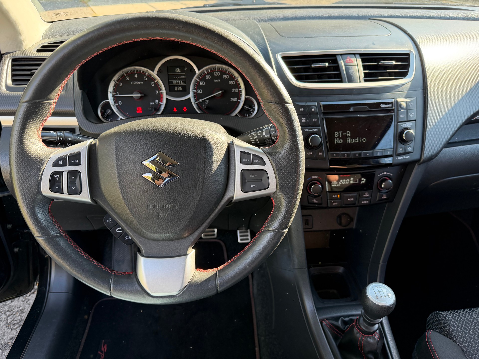 SUZUKI 👉🏻Swift 1.6i 16V Sport-image-11