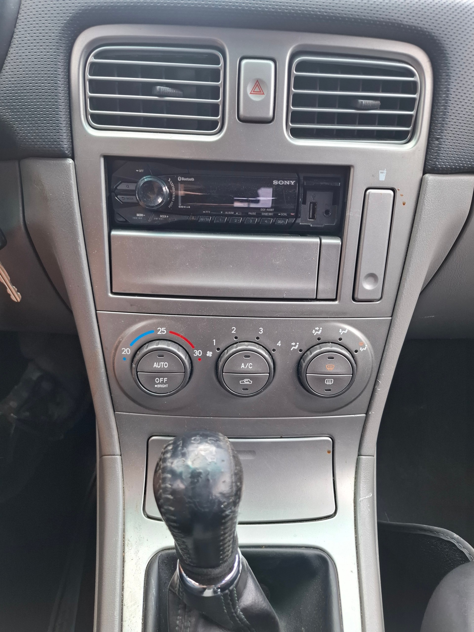 SUBARU Forester 2.0XT Club-image-4