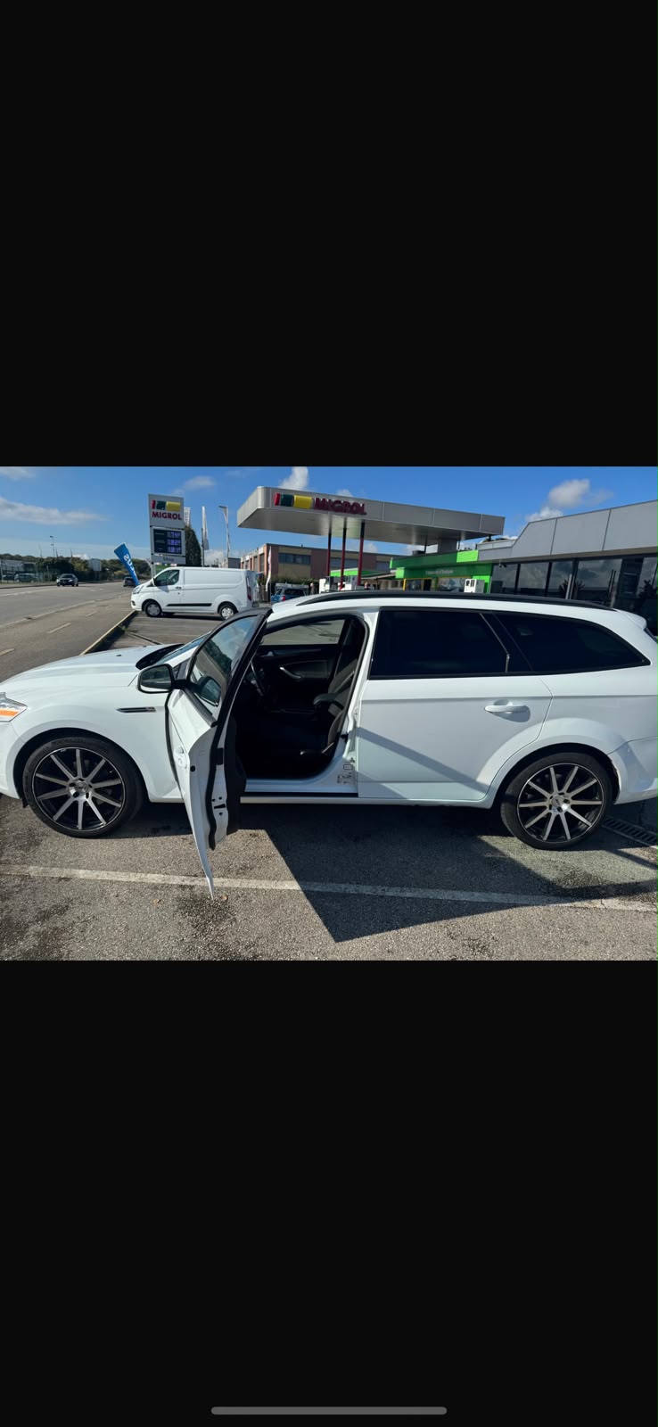 FORD Mondeo 2.0 TDCi 16V Titanium PowerShift-image-9