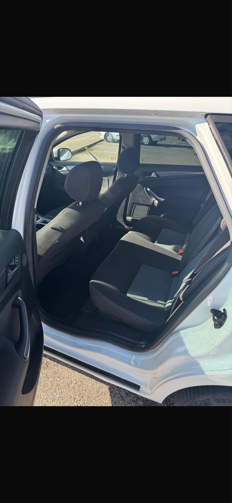 FORD Mondeo 2.0 TDCi 16V Titanium PowerShift-image-7