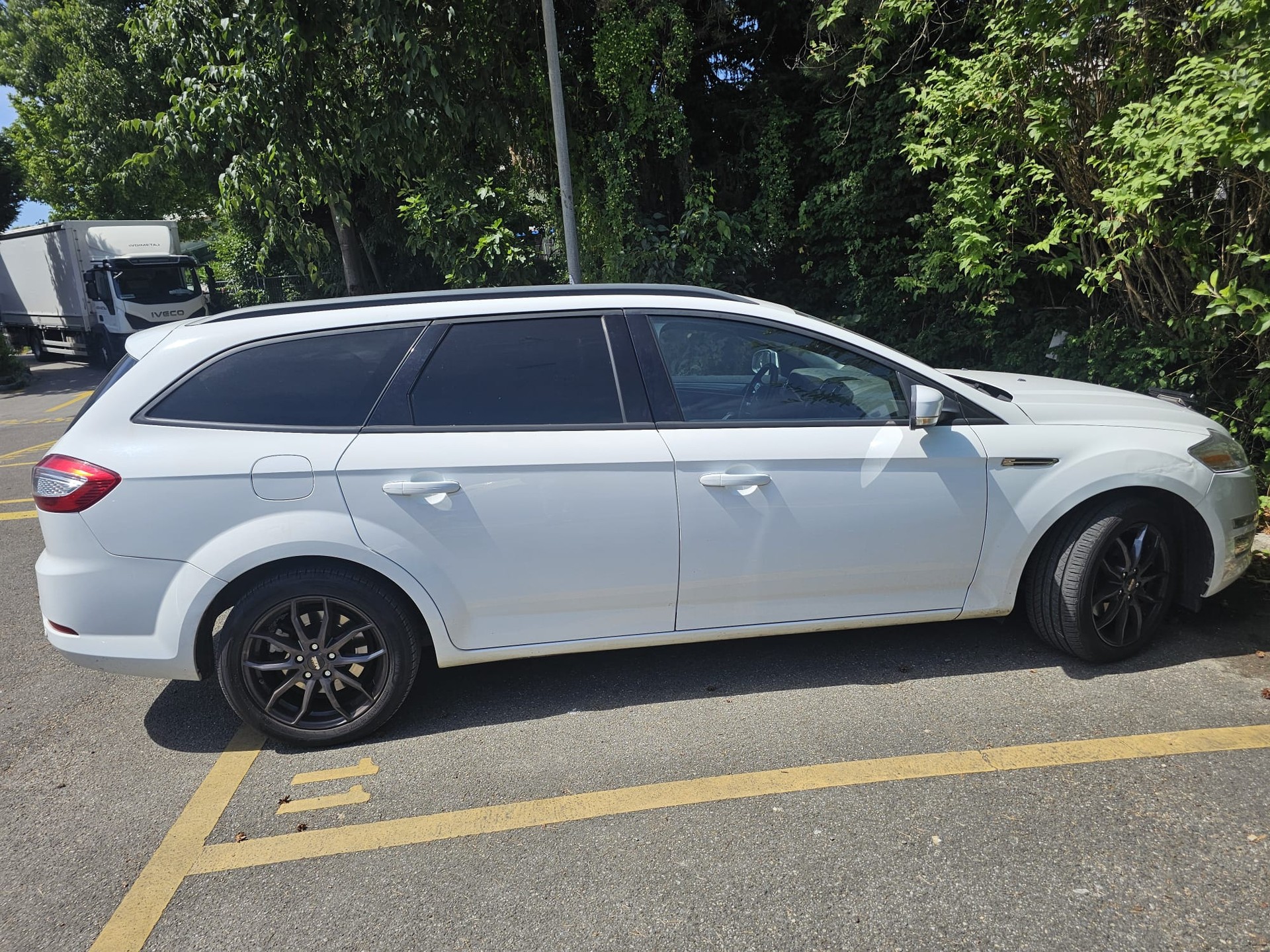 FORD Mondeo 2.0 TDCi 16V Titanium PowerShift-image-3