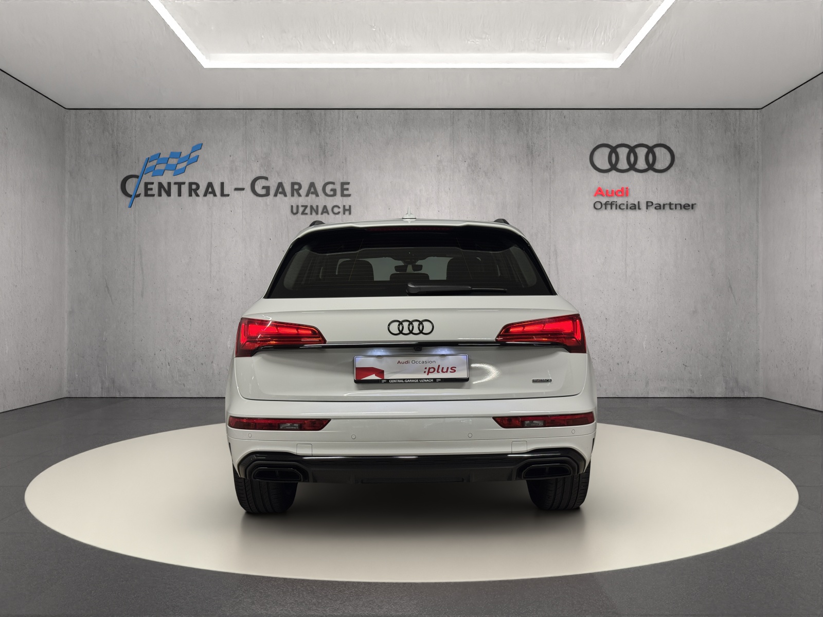 AUDI Q5 40 TDI S-line quattro S-tronic-image-3