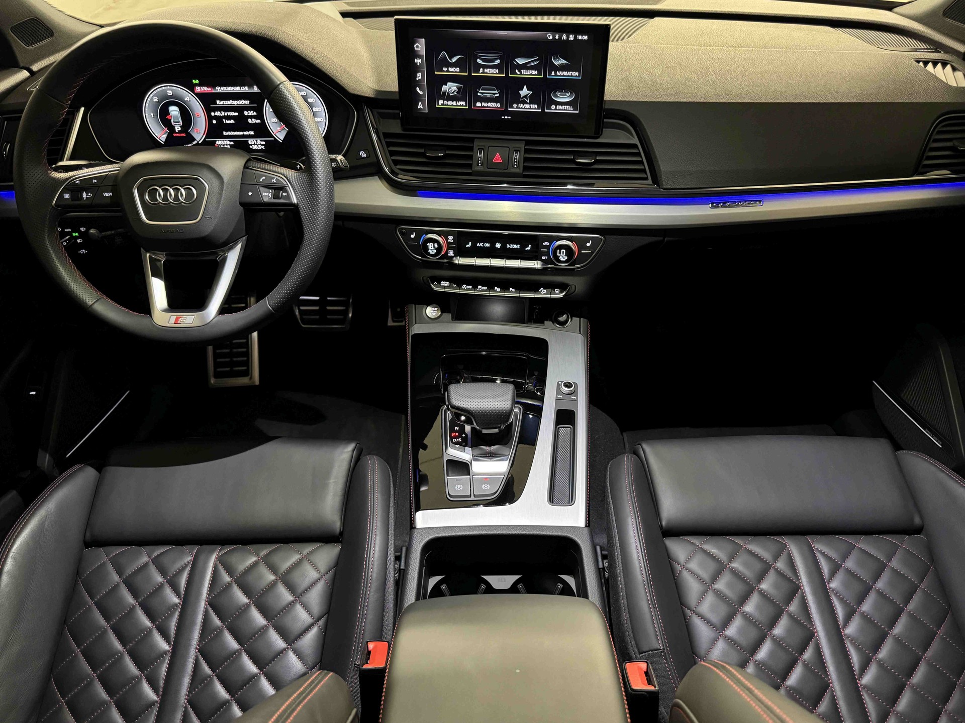 AUDI Q5 40 TDI S-line quattro S-tronic-image-10