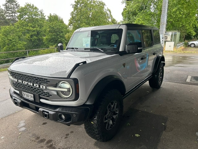 FORD Bronco Badlands-image-1