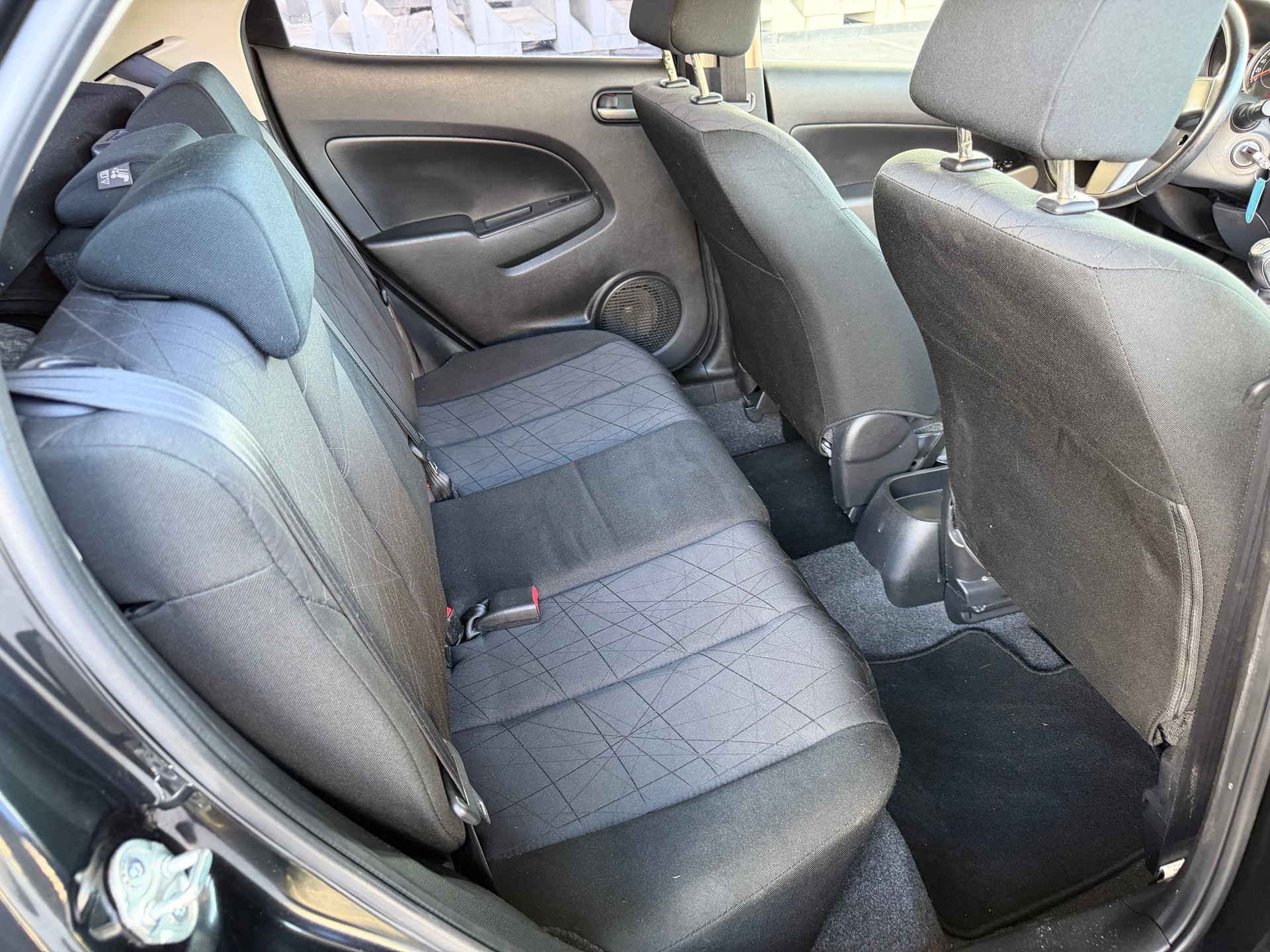 MAZDA 2 1.3i 16V Exclusive-image-10