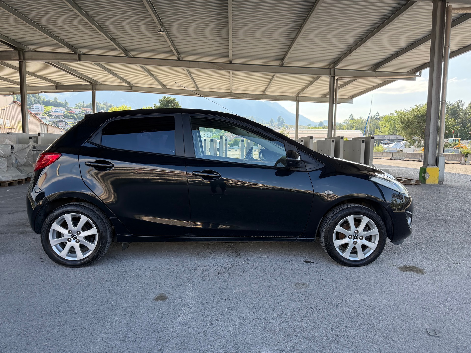 MAZDA 2 1.3i 16V Exclusive-image-6