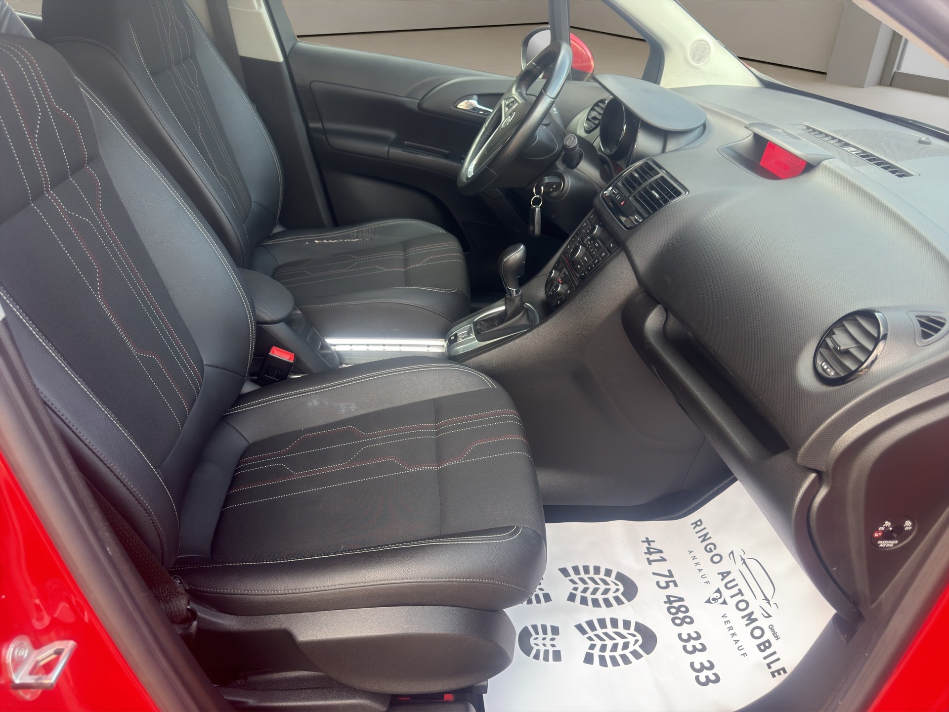 OPEL Meriva 1.4 Turbo Color Edition Automatic-image-10