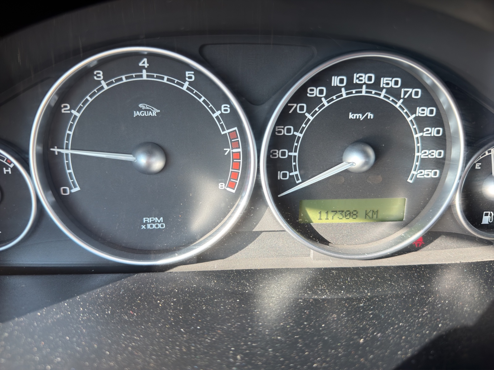 JAGUAR X-Type 2.5 V6 Traction4 Classic-image-9