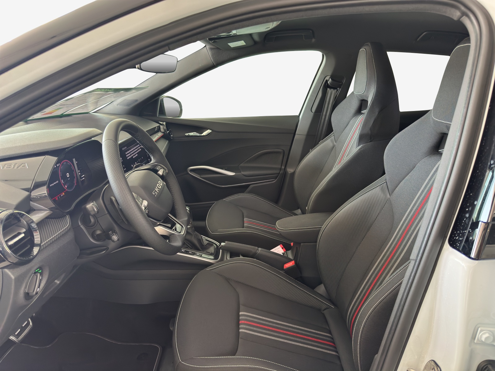 SKODA Fabia 1.5 TSI Motorsport DSG-image-7