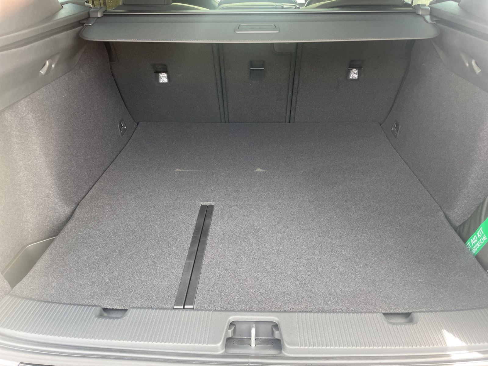 VOLVO EX60 Twin Ultra AWD-image-14