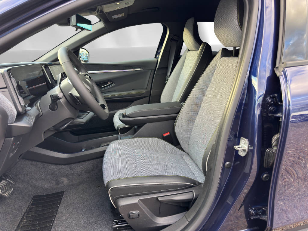 RENAULT Mégane E-Tech techno-image-3