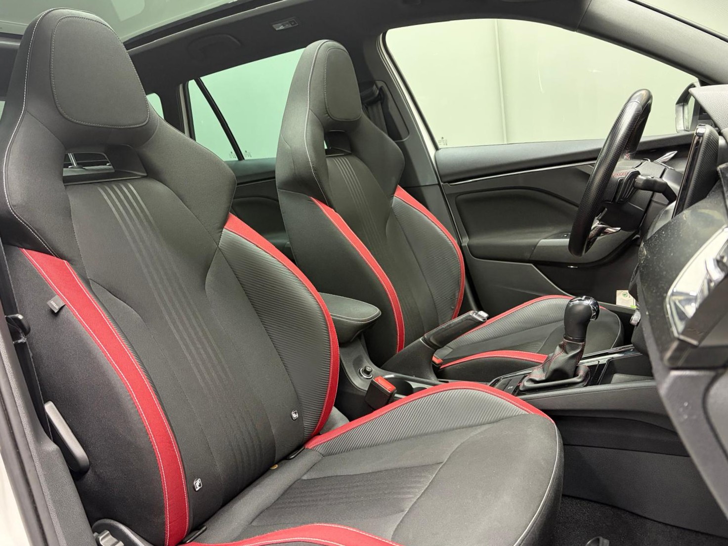 SKODA Kamiq 1.5 TSI ACT Monte Carlo DSG - Caméra de recul - Régulateur de vitesse ACC-image-12