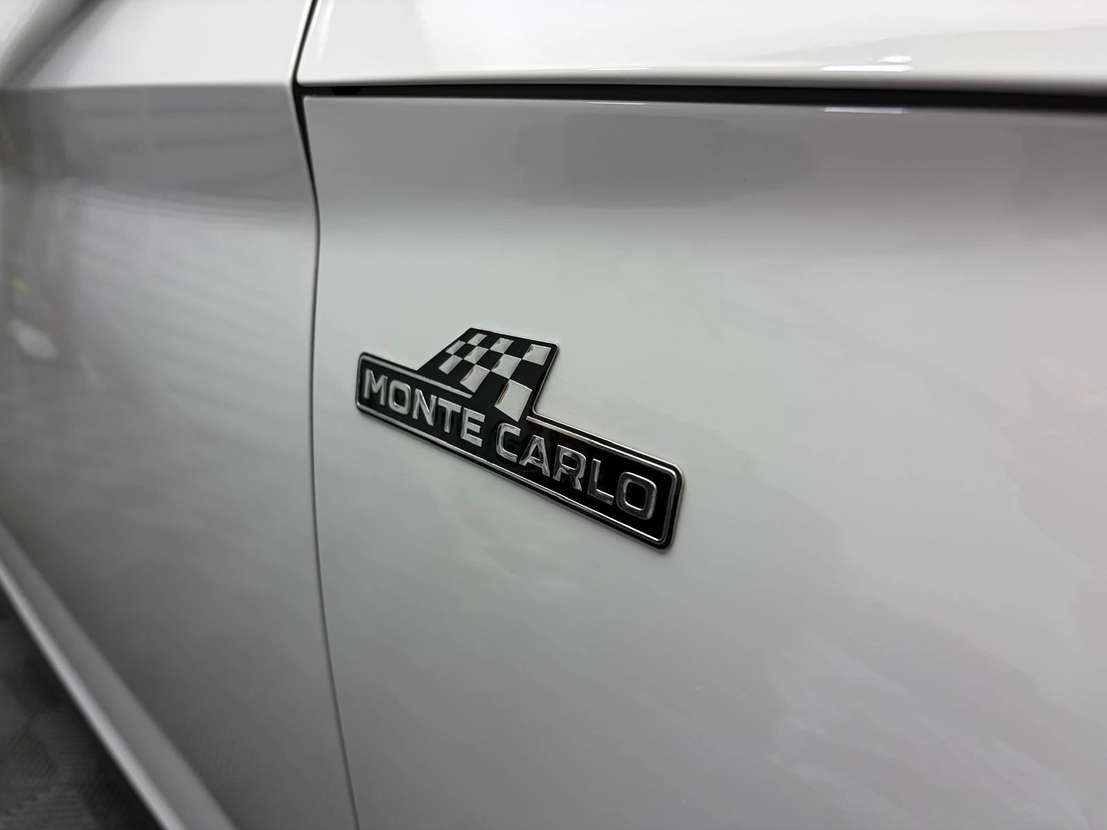 SKODA Kamiq 1.5 TSI ACT Monte Carlo DSG - Caméra de recul - Régulateur de vitesse ACC-image-4