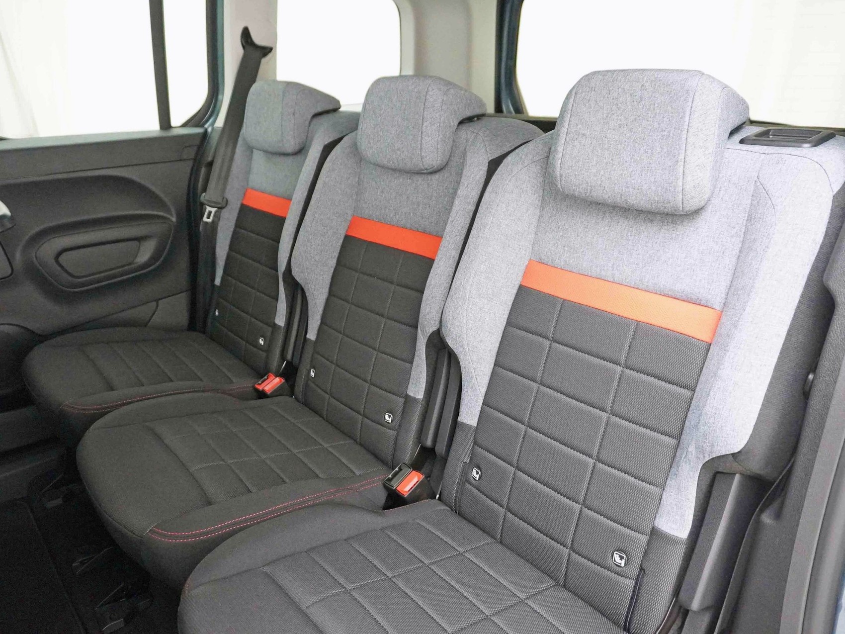 CITROEN Berlingo 1.5 BlueHDi 130 Edition 30-image-21