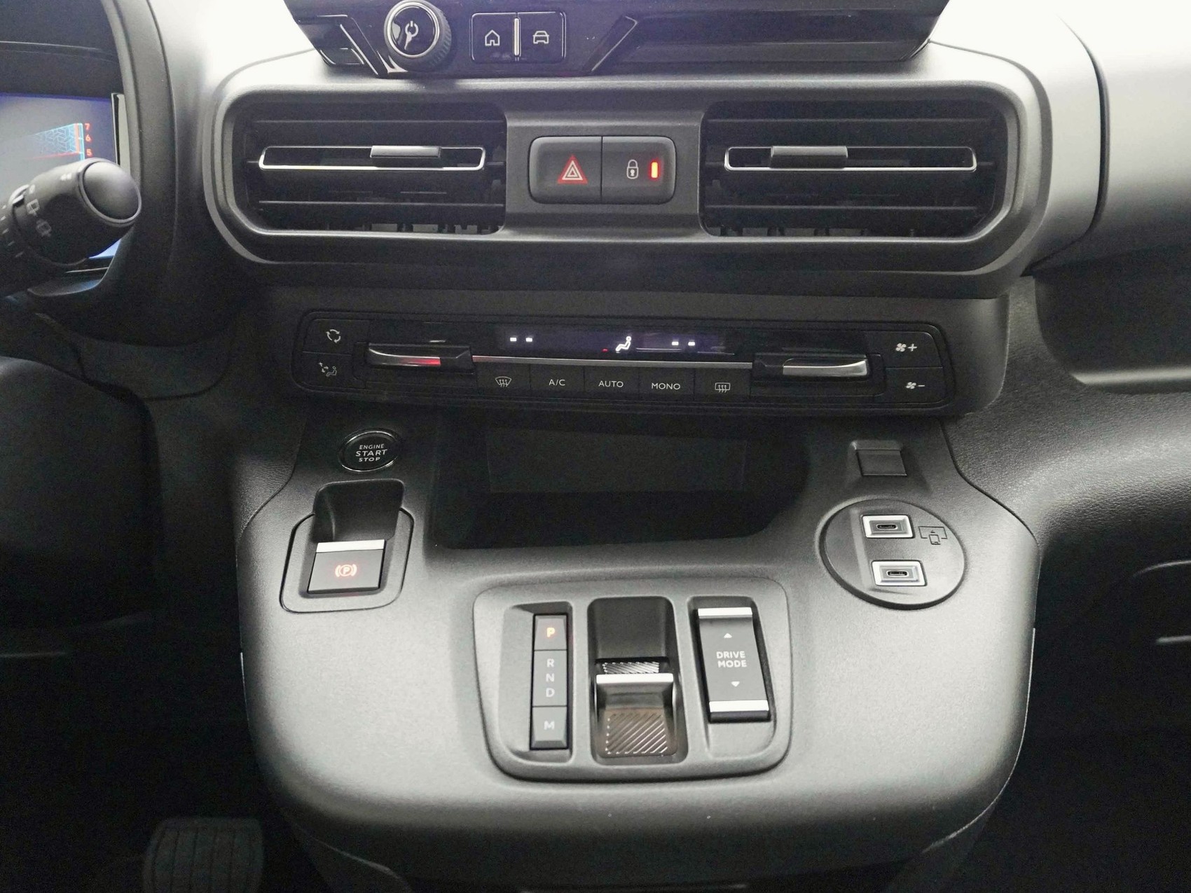 CITROEN Berlingo 1.5 BlueHDi 130 Edition 30-image-17