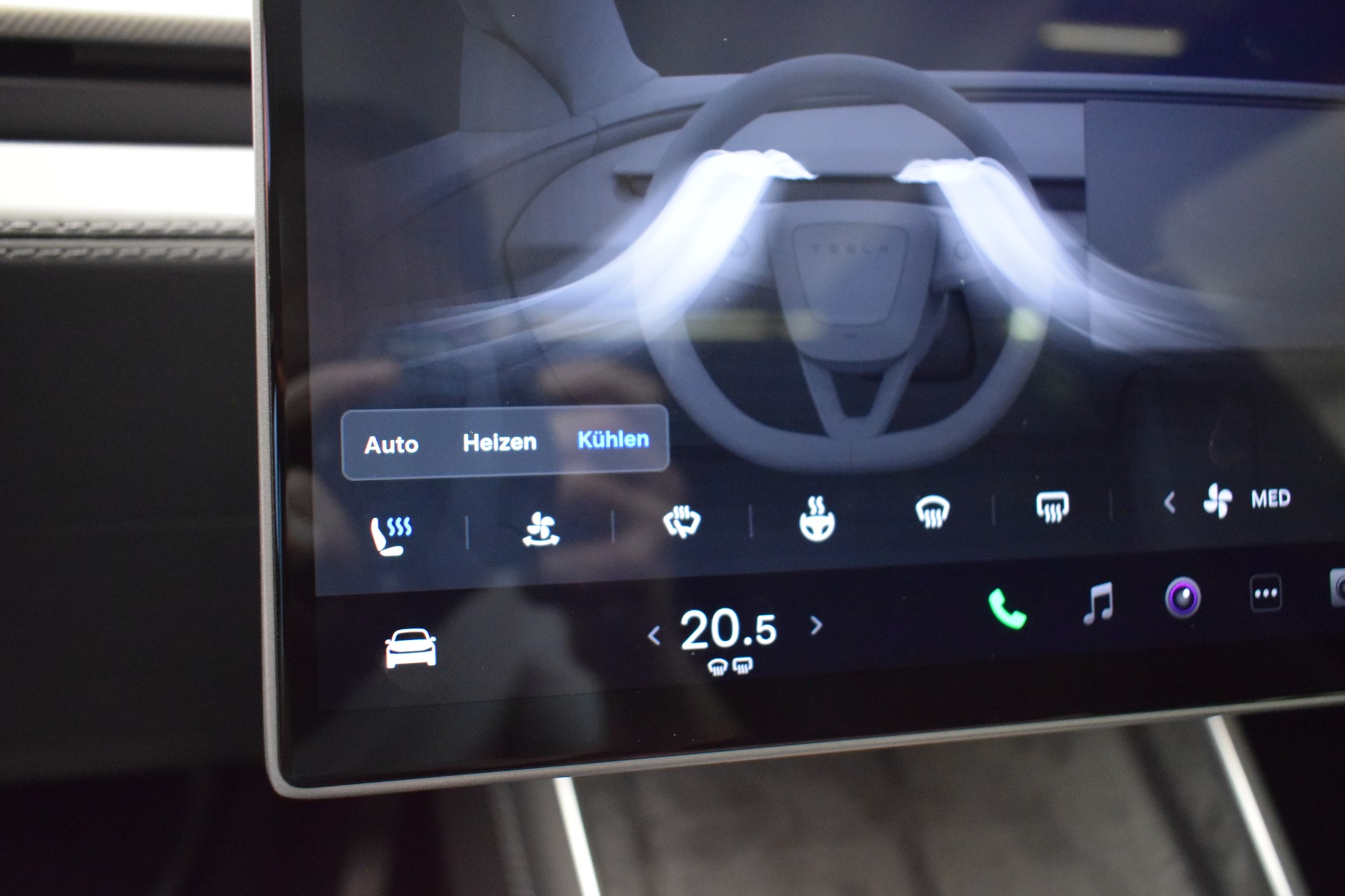 TESLA Model Y Performance AWD 626PS, 21 Zoll, Carbon, Made in Berlin-image-22