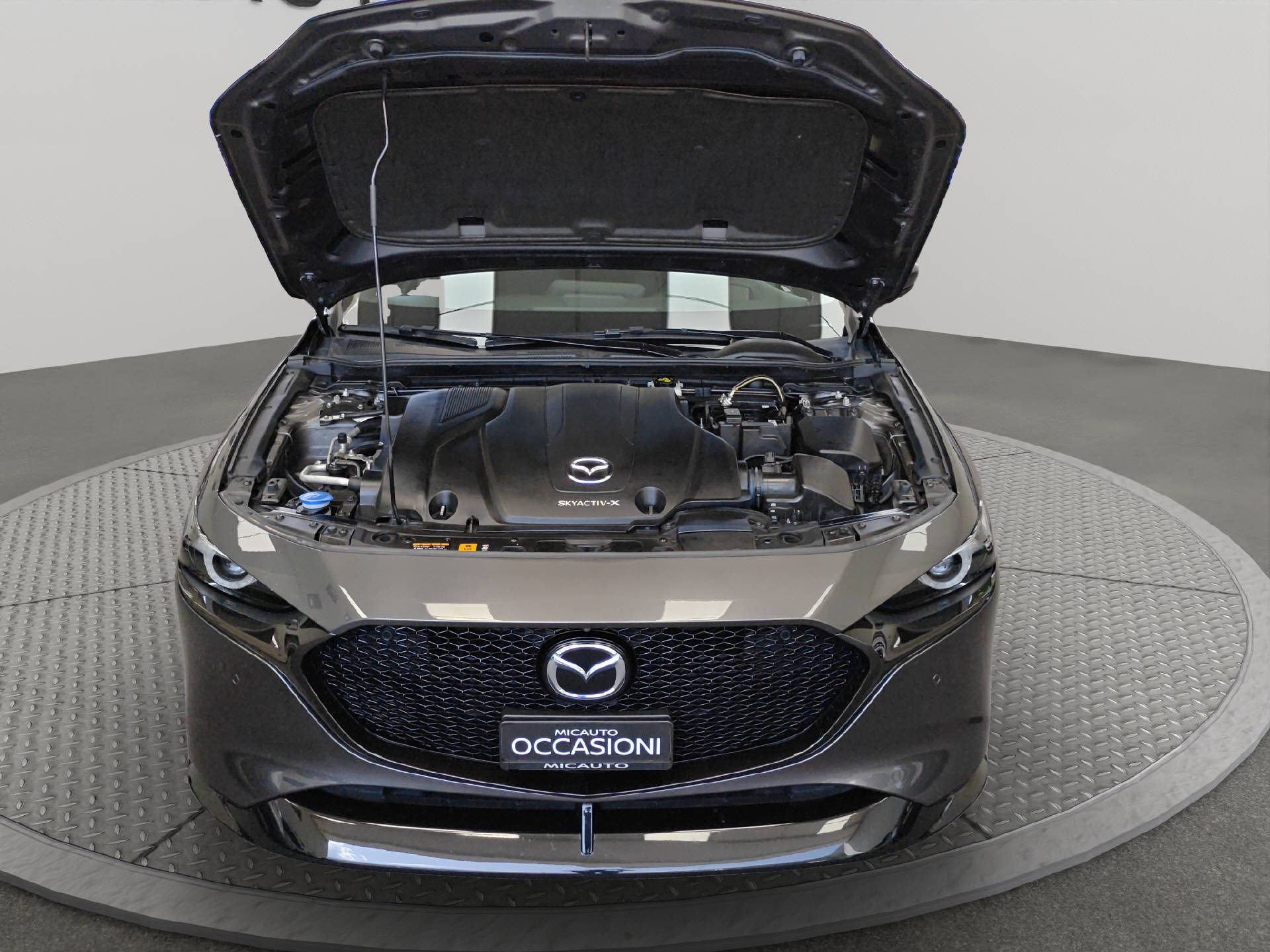 MAZDA 3 Hatchback 2.0 180 Revolution AWD-image-14