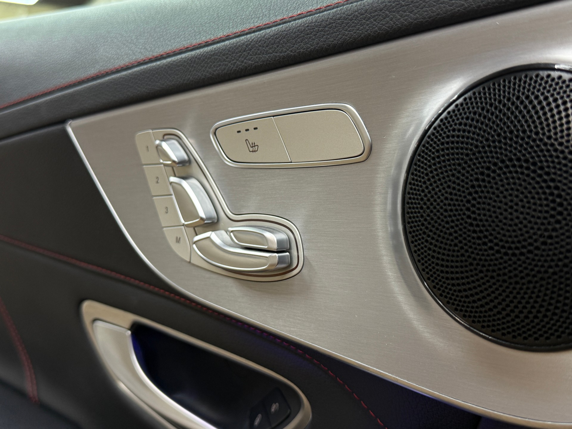 MERCEDES-BENZ C 43 AMG 4Matic 9G-tronic-image-29