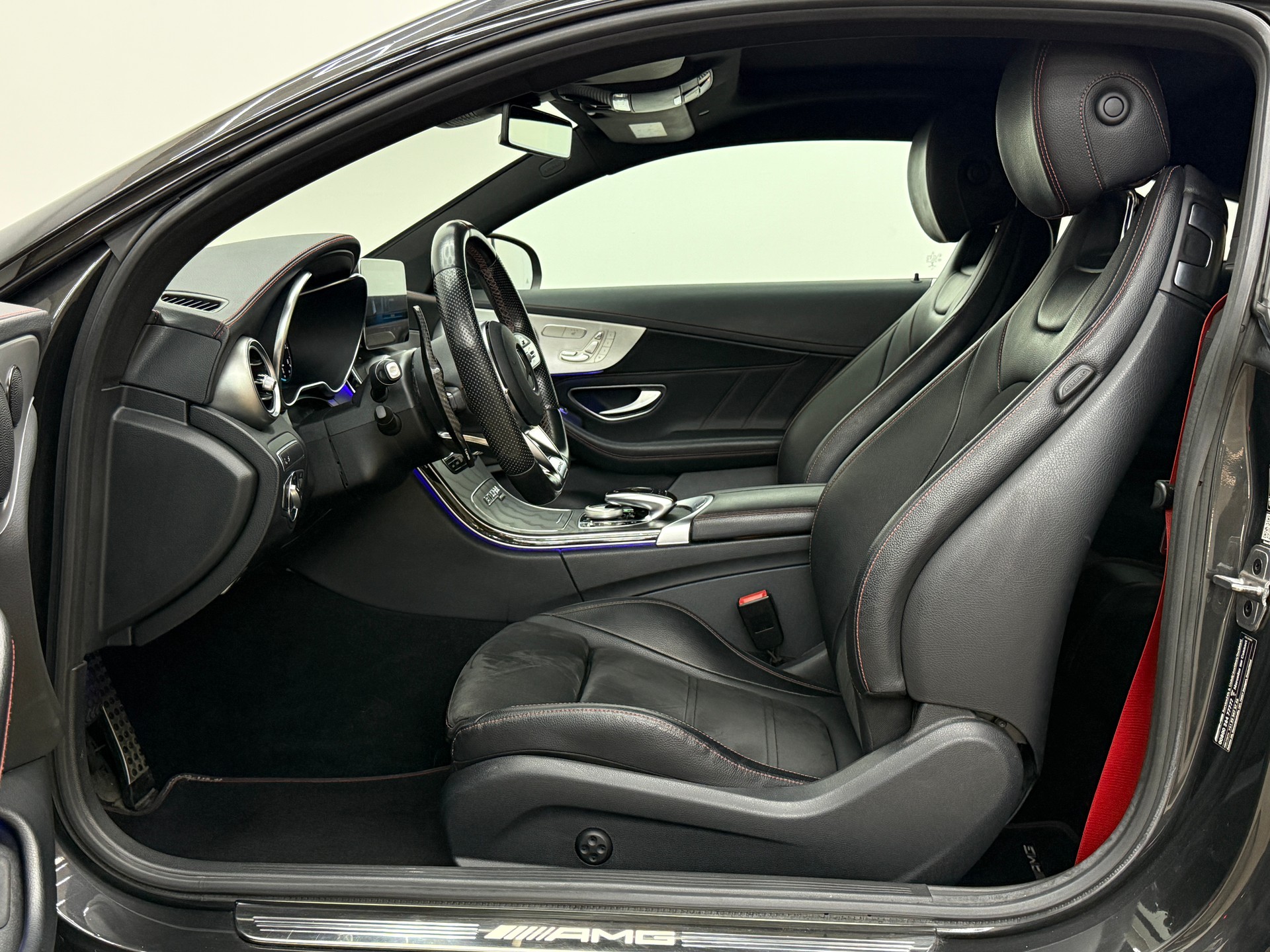 MERCEDES-BENZ C 43 AMG 4Matic 9G-tronic-image-18