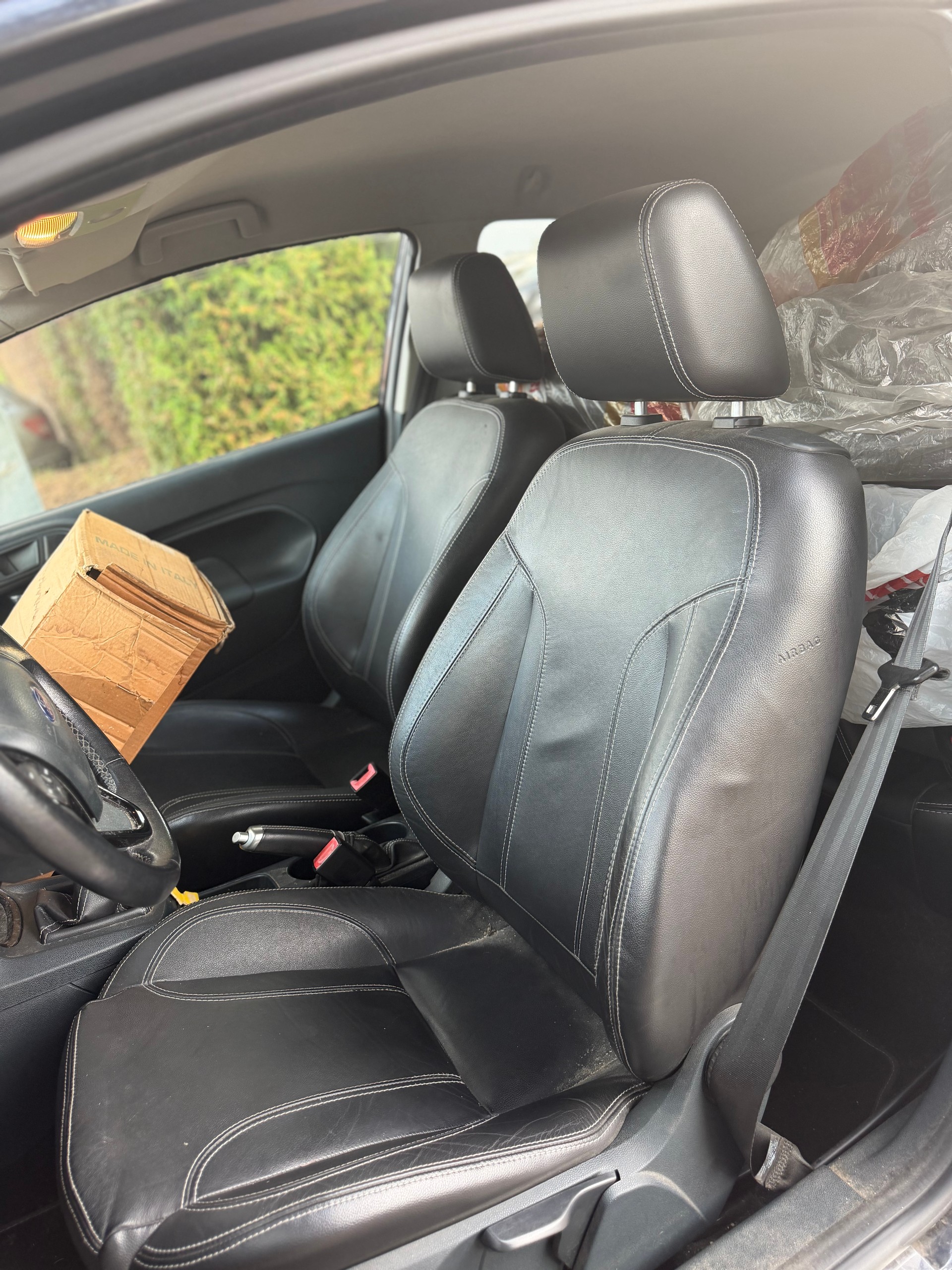 FORD Fiesta 1.6 16V Sport+-image-5