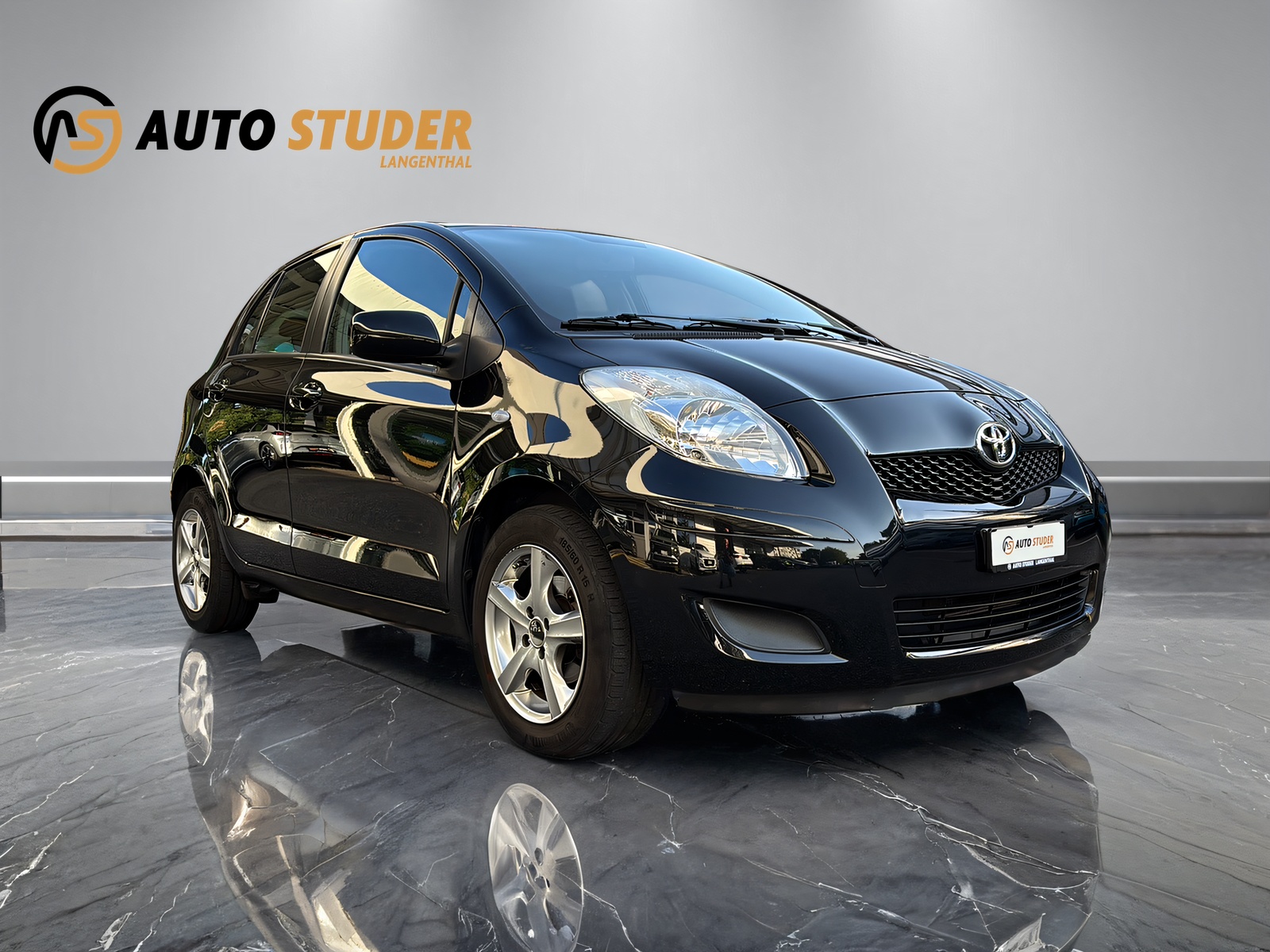 TOYOTA Yaris 1.33 VVT-i Linea Luna-image-13