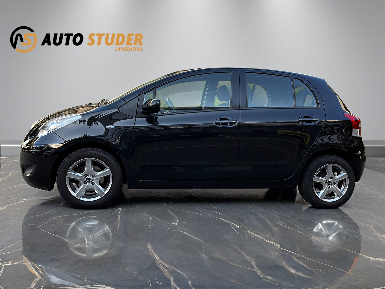 TOYOTA Yaris 1.33 VVT-i Linea Luna-image-7