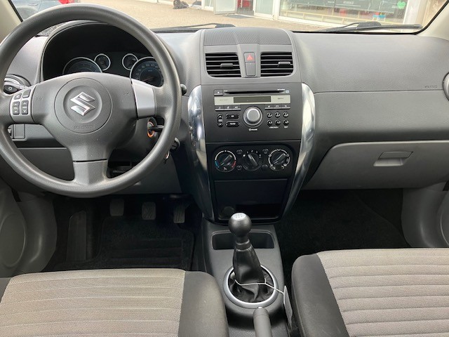 SUZUKI SX4 1.6 16V GL 4WD-image-6