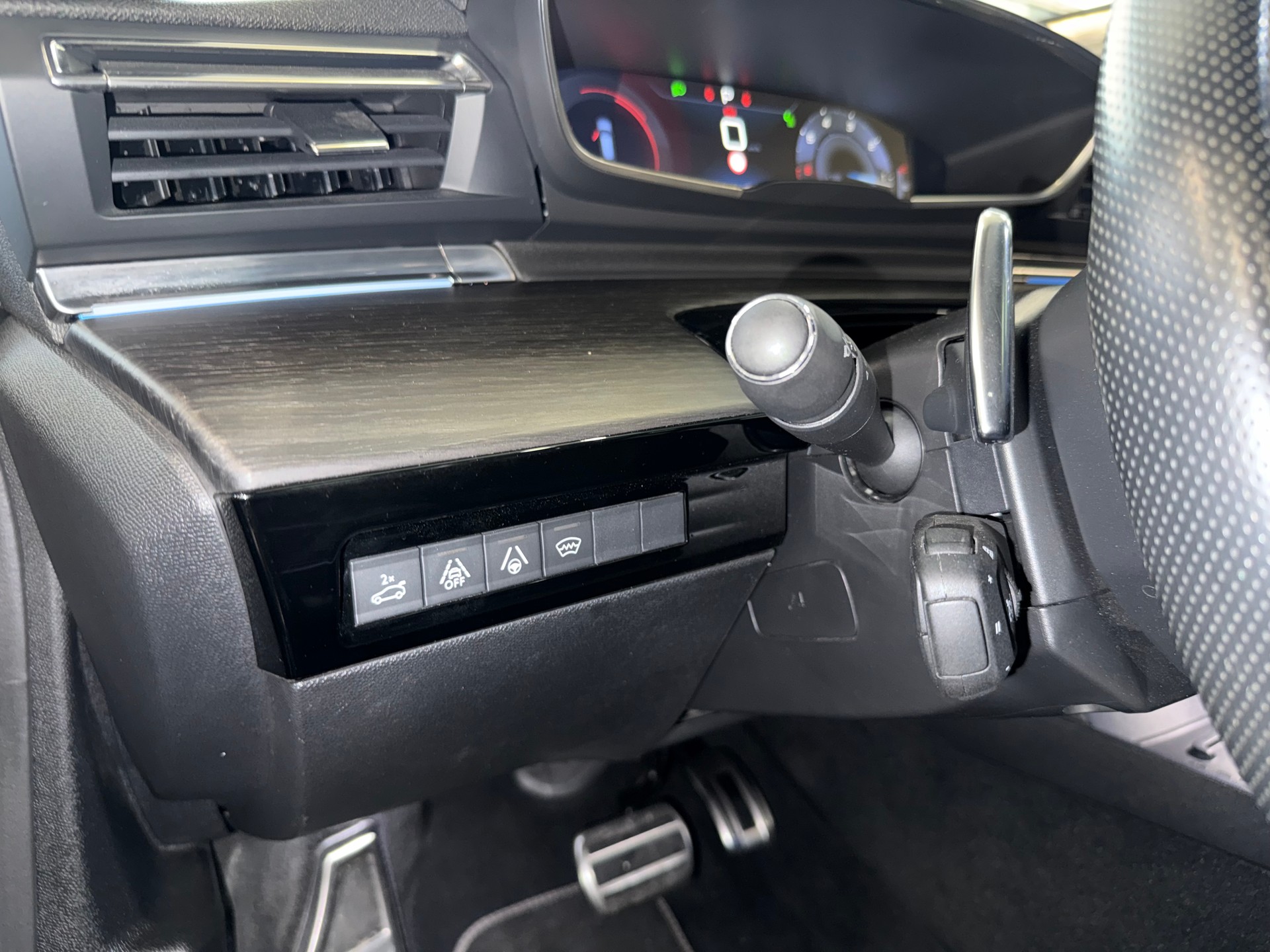 PEUGEOT 508 SW 1.6 Pure Tech GT EAT8-image-20