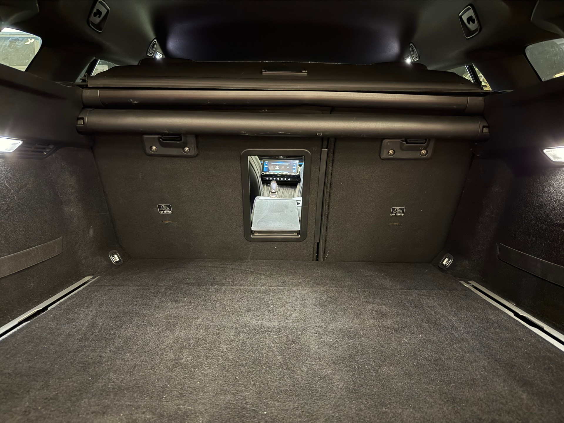 PEUGEOT 508 SW 1.6 Pure Tech GT EAT8-image-29
