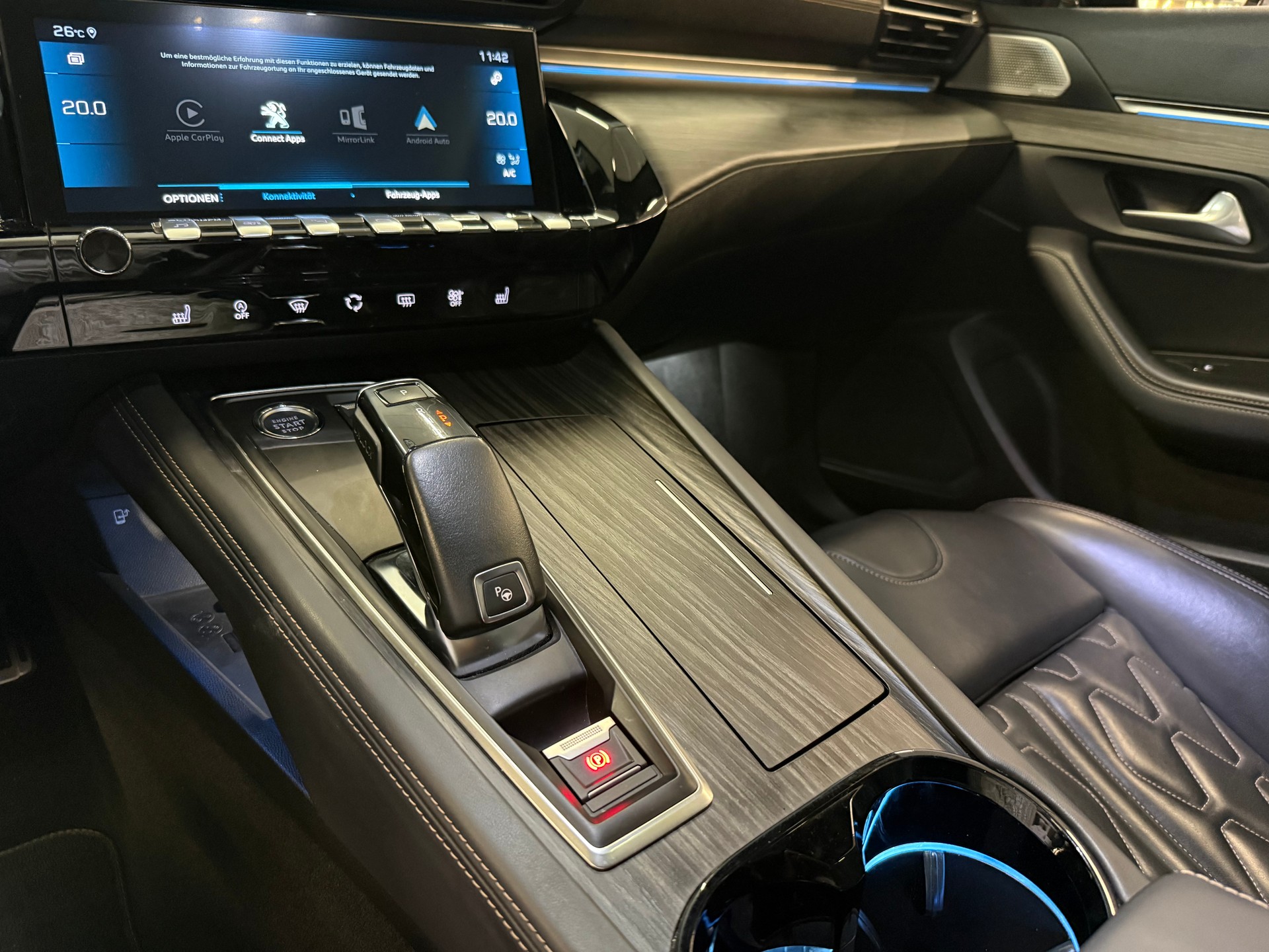 PEUGEOT 508 SW 1.6 Pure Tech GT EAT8-image-24
