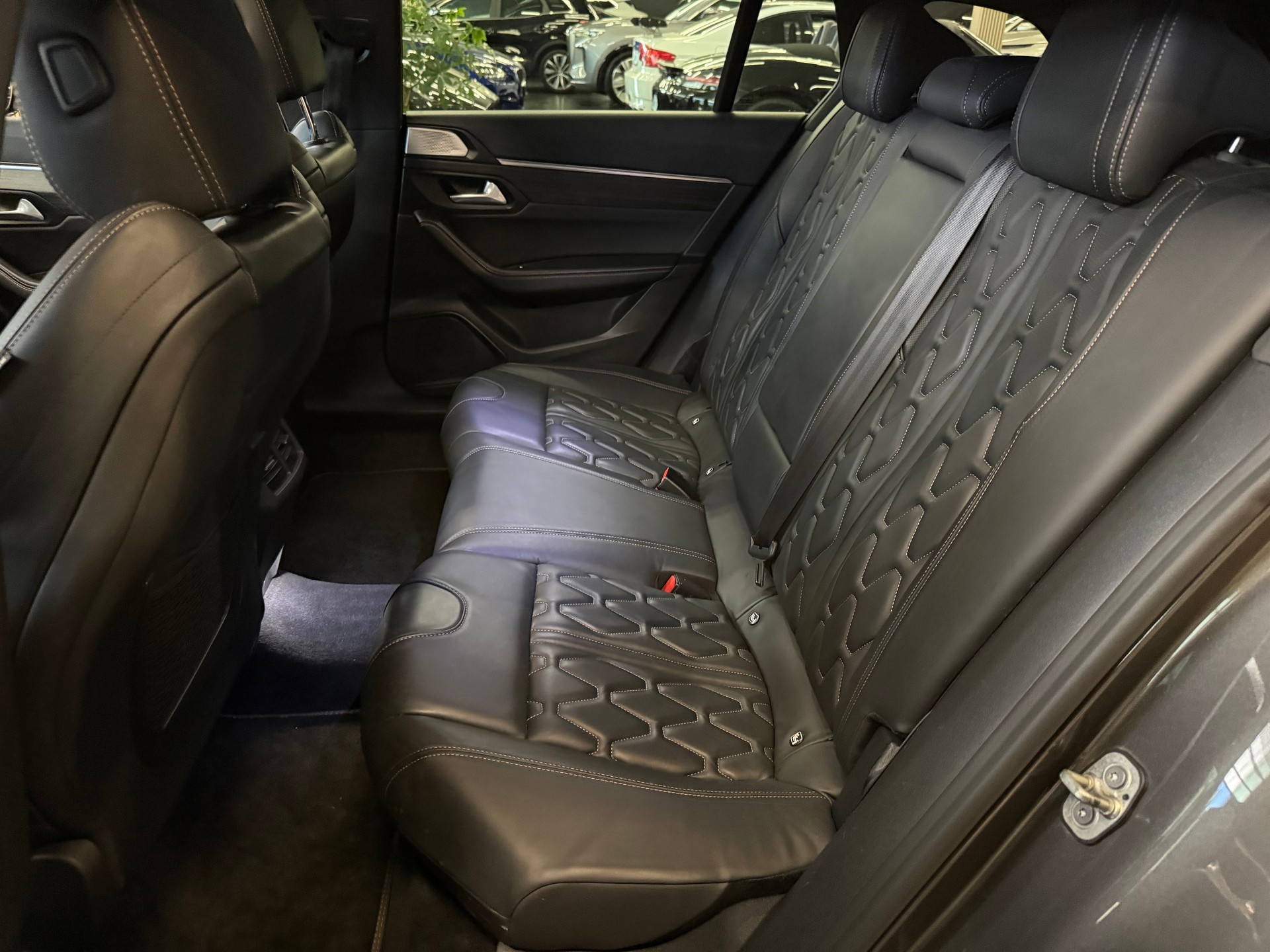 PEUGEOT 508 SW 1.6 Pure Tech GT EAT8-image-26
